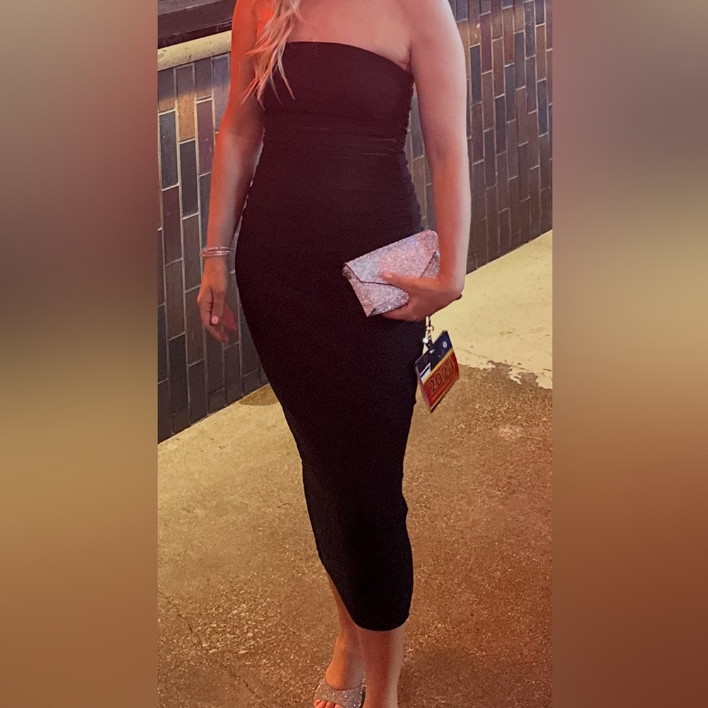 Elegant Black Strapless Dress